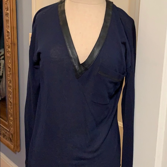 - Elizabeth & James V-neck leather trim - Picture 2 of 6